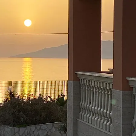 Bed & Breakfast Carrubella Santa Zita