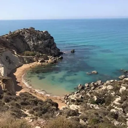 Bed & Breakfast Carrubella Santa Zita